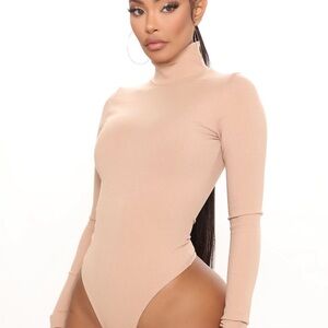 Fashion Nova Nude Long Sleeve Bodysuit